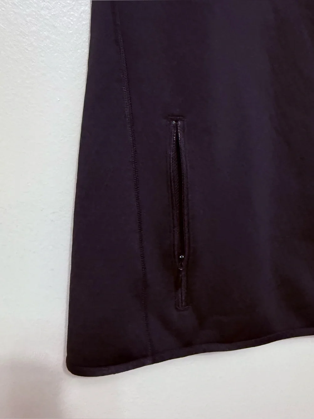 Nike Therma Sphere Training Vest Women’s Large Black Funnel Neck Hoodie Gorpcore
